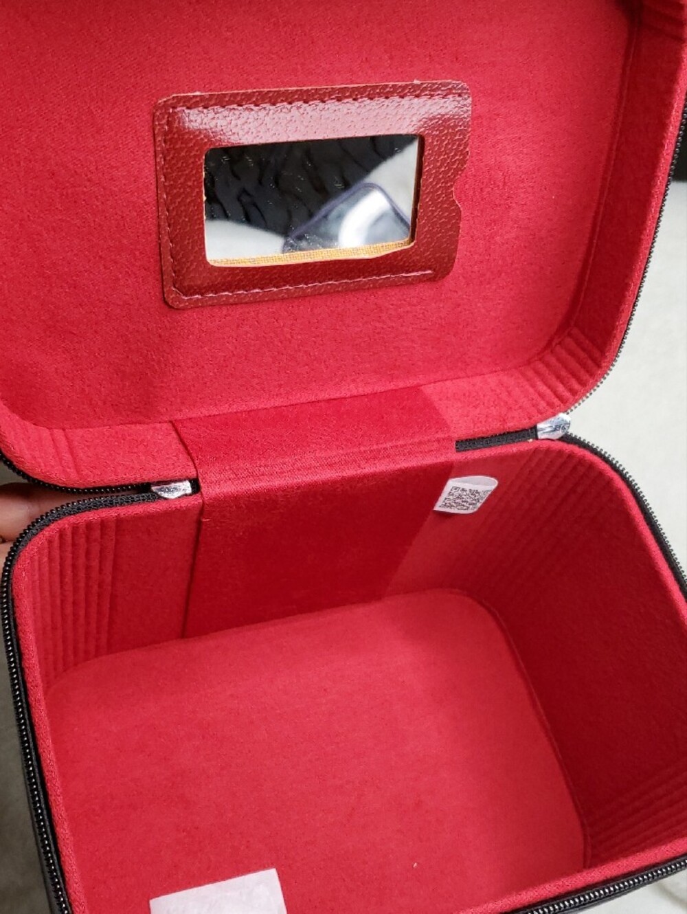 Lv  Black Monogram Makeup Train Case - Picture 6 of 7